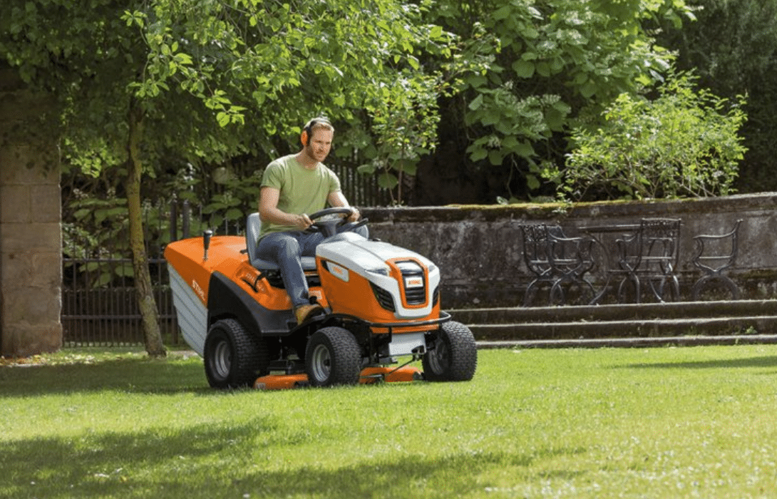 Trattorino Stihl RT 6127 ZL - immagine 4